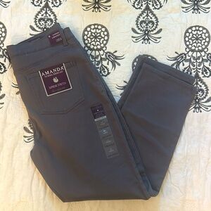 Gloria Vanderbilt® Amanda Classic Women's Straight Jeans SZ 16